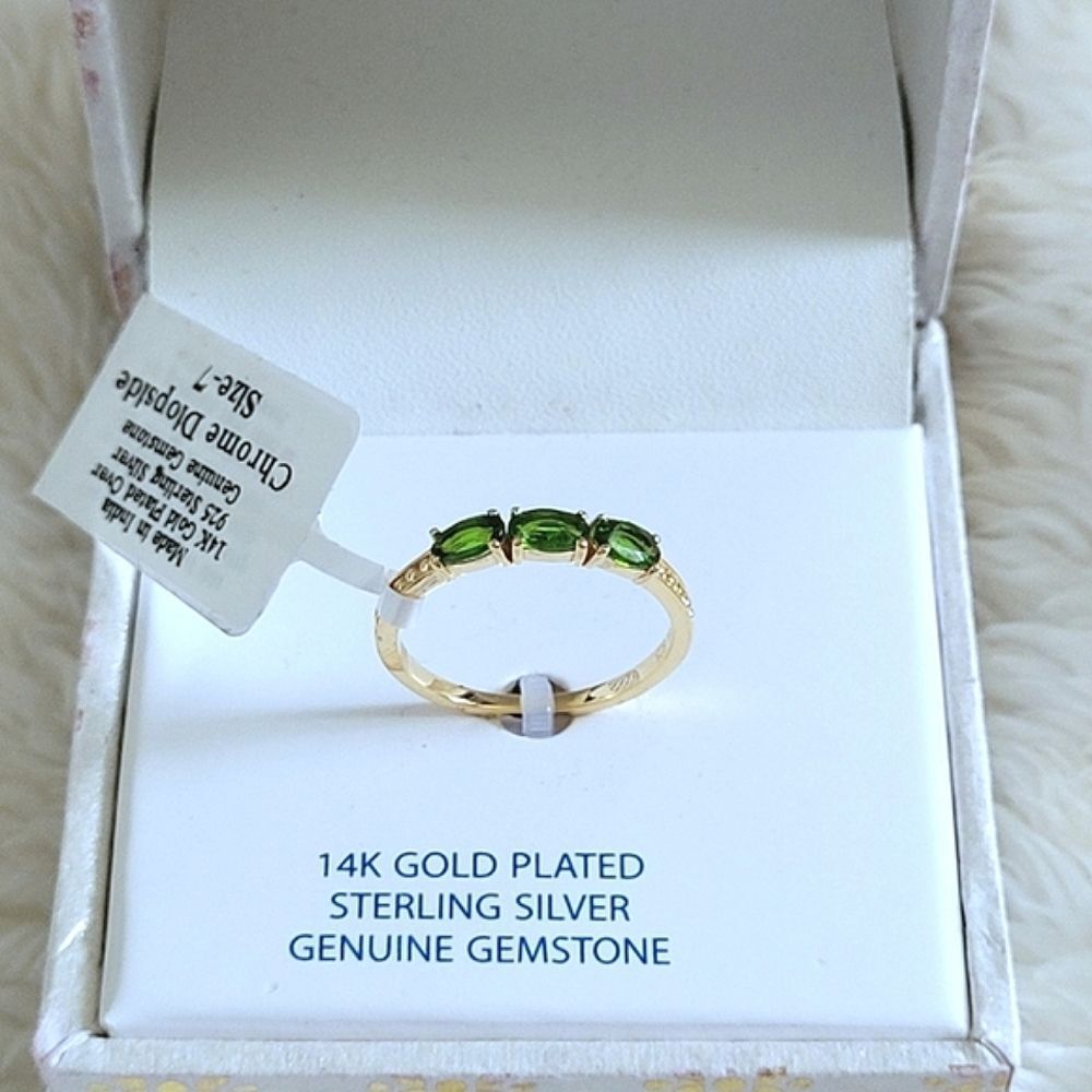 Shivam Triple3️⃣ Chrome Diopside Ring Sz 7 - NIB - Picture 11 of 16